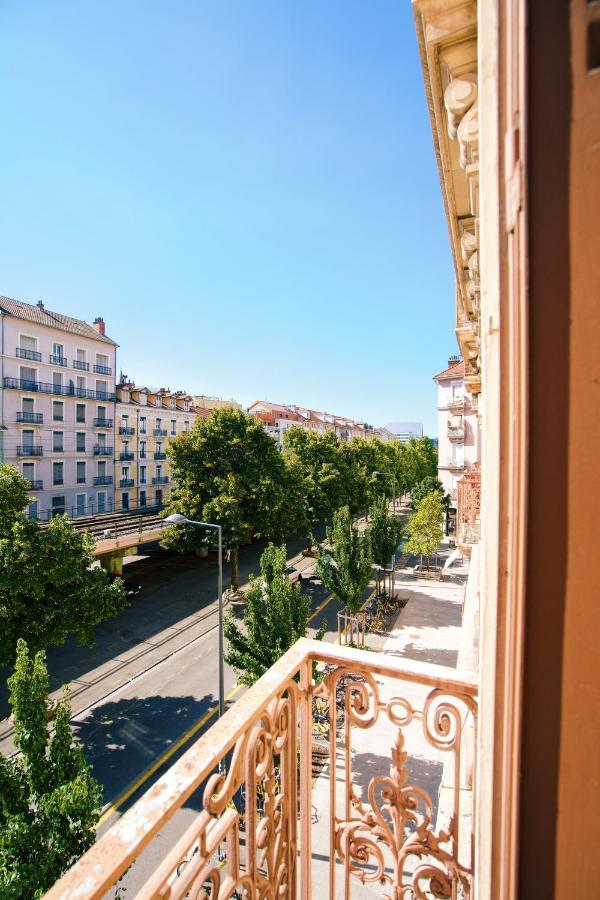 Estacart - Grenoble Centre Appartement Buitenkant foto
